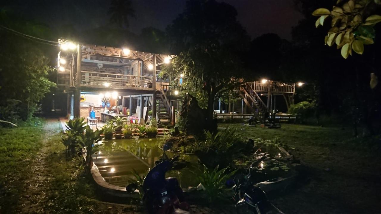 Vuonthuguesthousegarden Kon Tum Extérieur photo